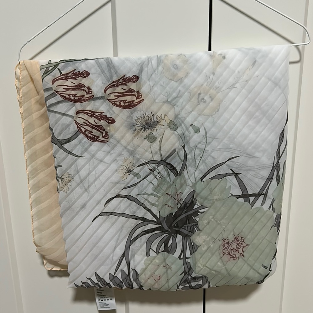 Floral Sheer Scarf